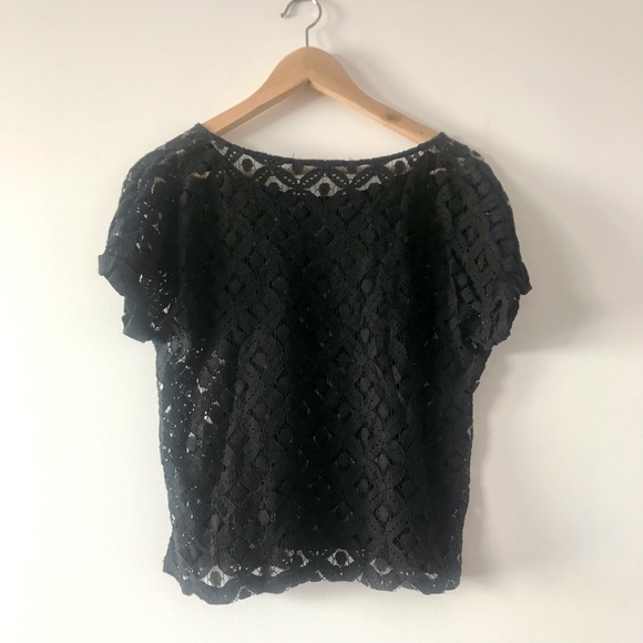 Black Lace Boxy Slightly Cropped Tee Forever 21 Size Medium - Picture 4 of 4
